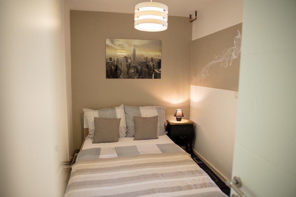 Apartment Impression Osijek Exterior photo